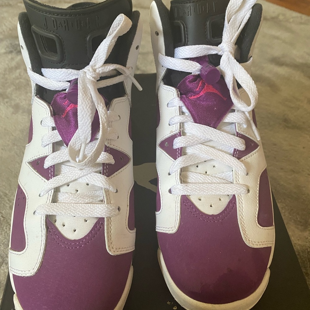 Retro Air Jordan’s 6